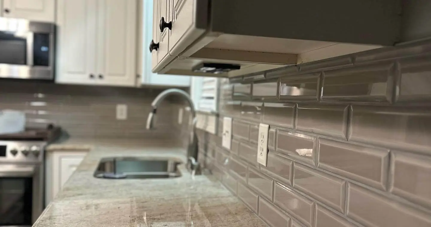 backsplash installation